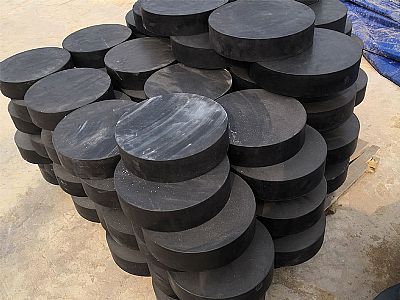 庄浪县板式橡胶支座由若干层橡胶片与薄钢板经加压硫化